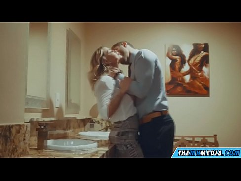 ❤️ Вақте ки як малламуй busty шумо дар як ҳоҷатхона ҷамъиятӣ seduces ❌ Порно босифат дар tg.sexflashgame.ru ☑